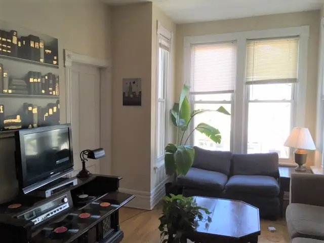 1749 W Barry Avenue, Chicago, IL 60657 - #2