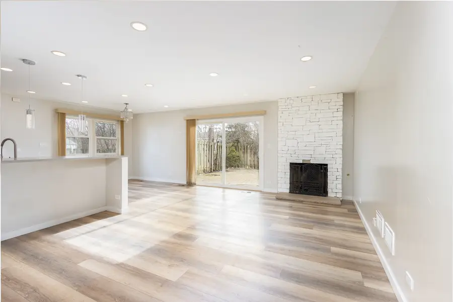 151 E Home Avenue, Palatine, IL 60067 - #3