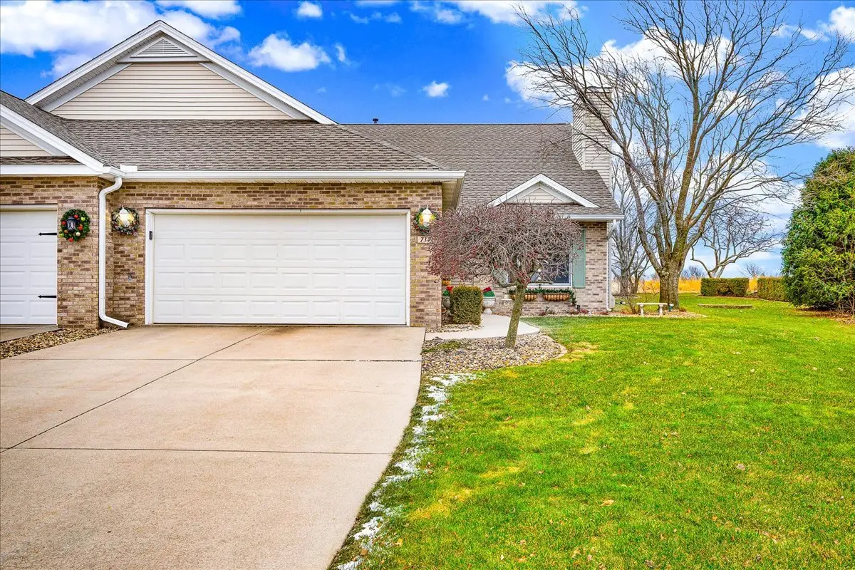 717 Thistlewood Cc Court, Normal, IL 61761 - Image #1