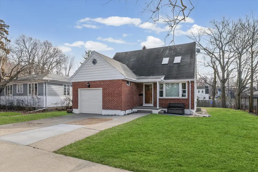 801 W Clark Street, Champaign, IL 61820 - #2