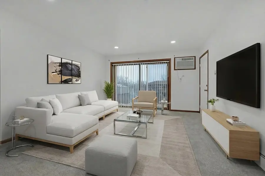 1225 Whispering Hills Court #3B, Naperville, IL 60540 - Image #3