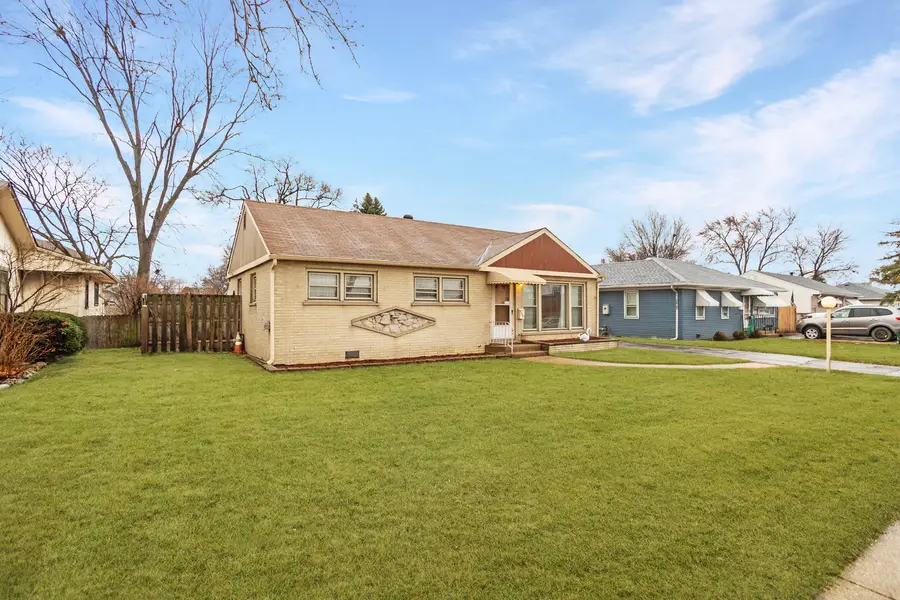5047 N Cumberland Avenue, Norridge, IL 60706 - Image #2