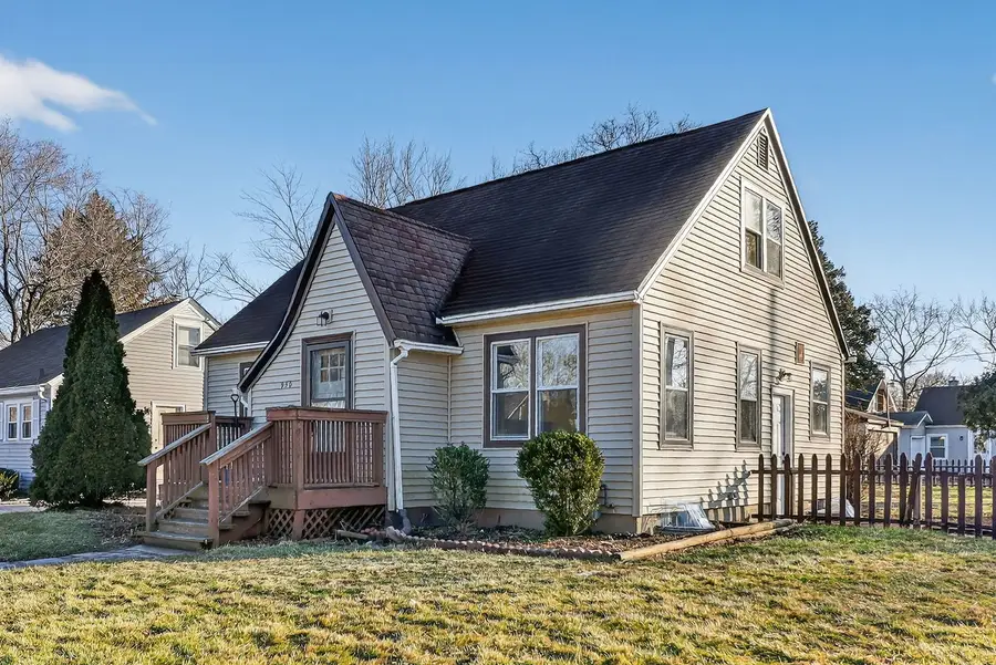 950 Spruce Street, Aurora, IL 60506 - Image #2