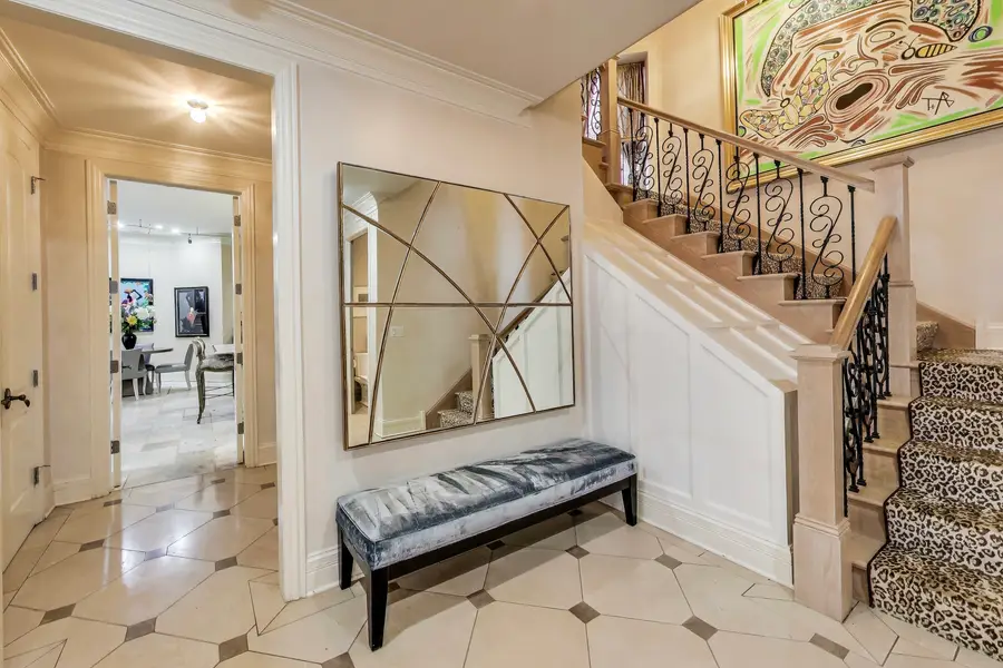 1919 S Prairie Avenue #3, Chicago, IL 60616 - Image #2