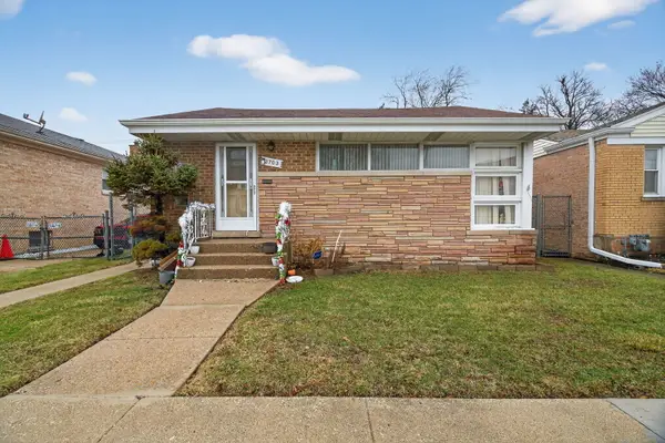 3703 Butterfield Road, Bellwood, IL 60104