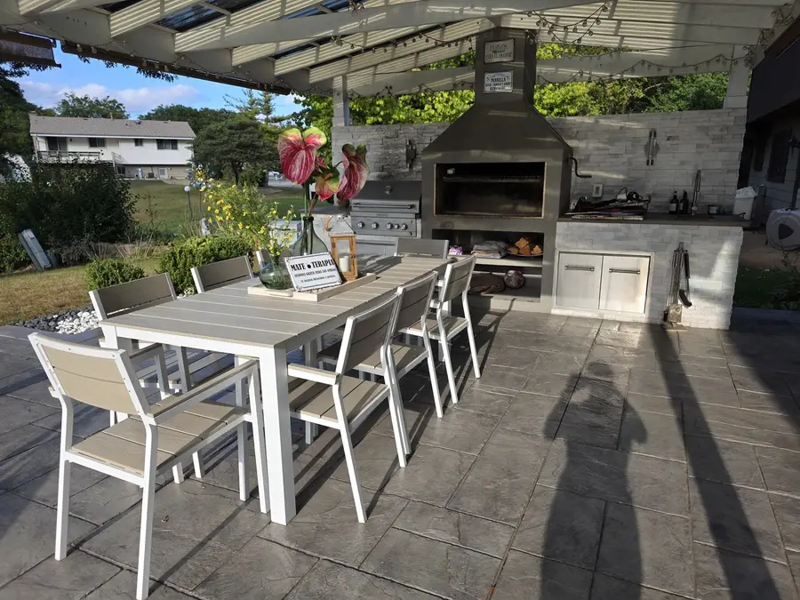 187 Bourne Lane, Bloomingdale, IL 60108 - Image #2