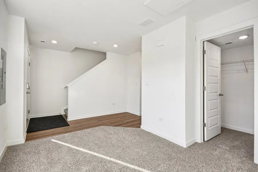 378 Summit Circle, Lombard, IL 60148 - #2