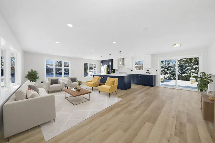 3928 N Cass Avenue, Westmont, IL 60559 - #3