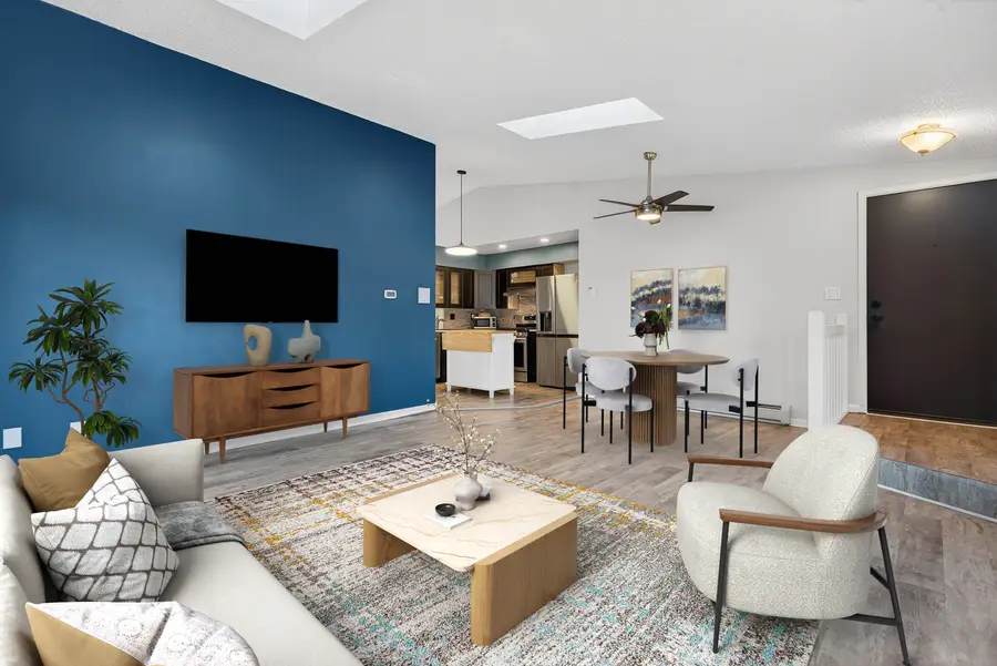 2713 Northcreek Drive #5, Woodridge, IL 60517 - Image #3