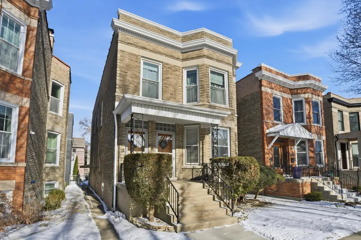1736 W Farragut Avenue, Chicago, IL 60640 - #1