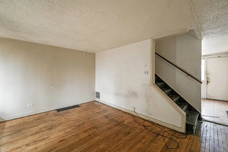 72 E 37th Street, Chicago, IL 60653 - Image #2