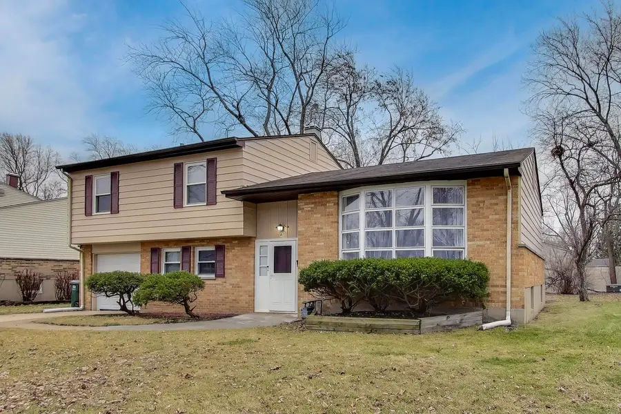 1437 E Michele Drive, Palatine, IL 60074 - Image #2