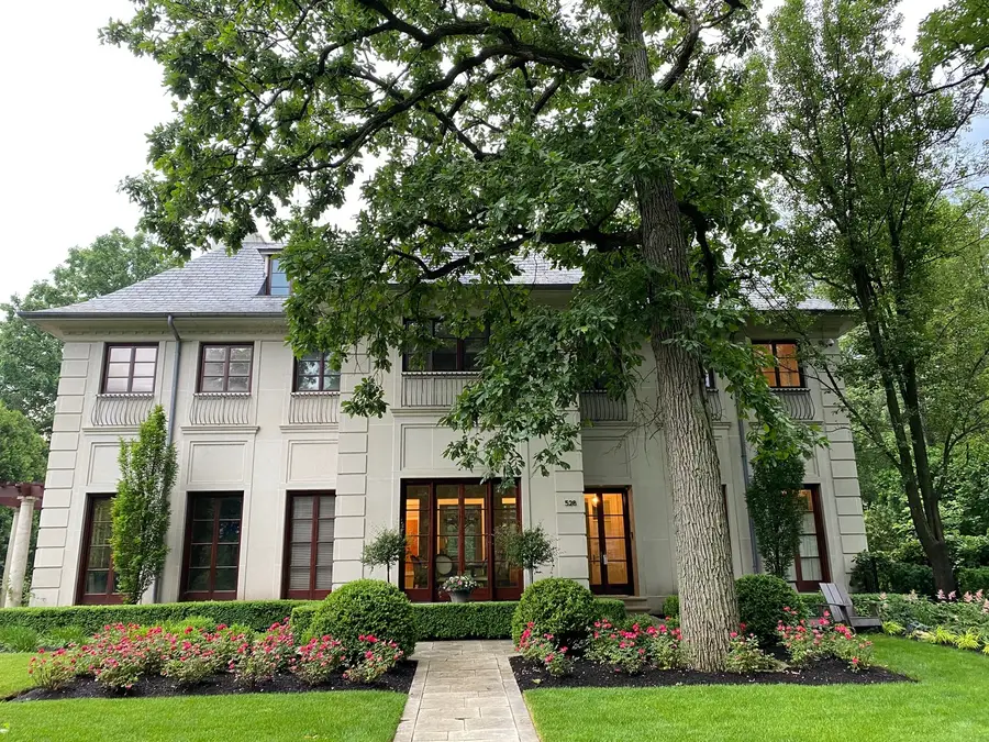 528 Roslyn Road, Kenilworth, IL 60043 - #2