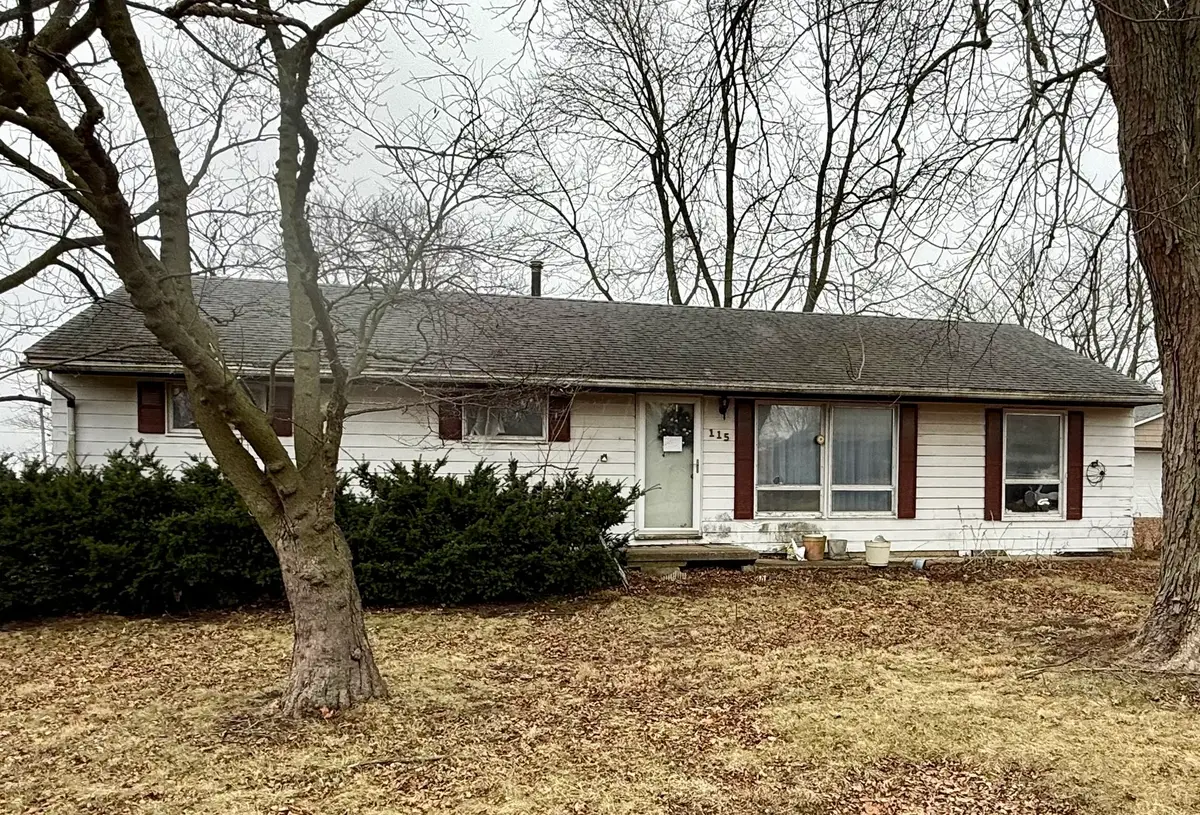 115 N Elm Street, Loda, IL 60948 - #1