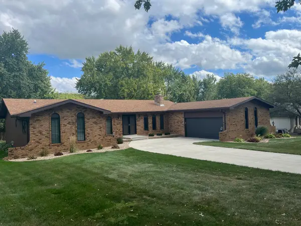 9739 Olcott Avenue, St. John, IN 46373