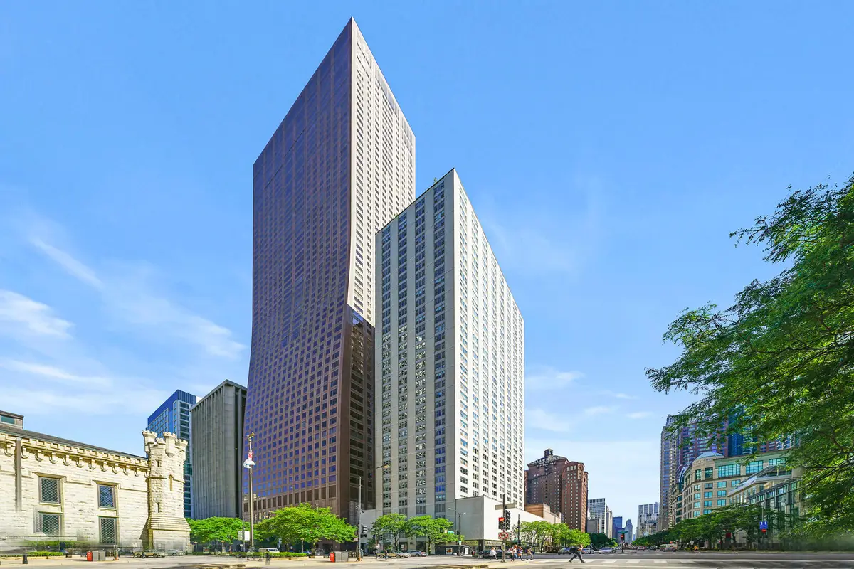777 N Michigan Avenue #1601, Chicago, IL 60611 - Image #1