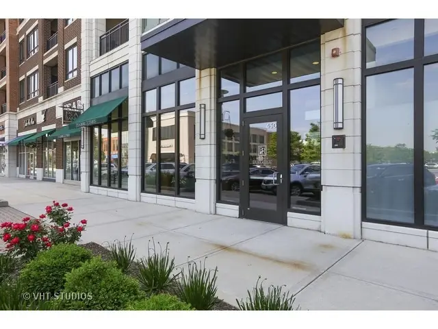 450 Village Center Drive #413, Burr Ridge, IL 60527 - Image #1