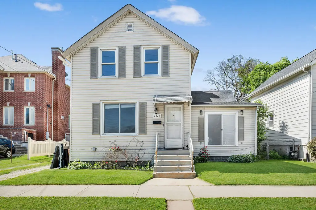 7515 W Douglas Avenue, Summit, IL 60501 - #1