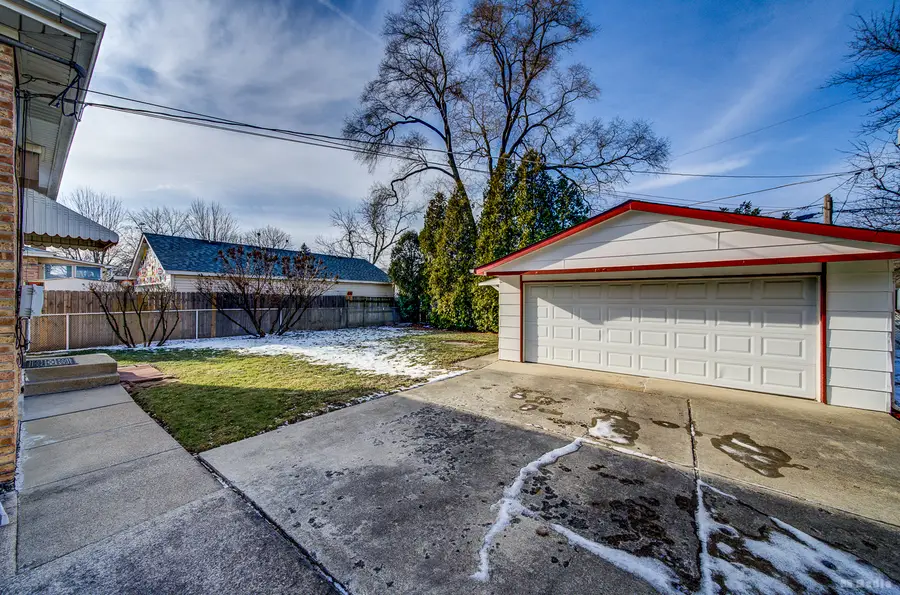 10912 Princess Avenue, Chicago Ridge, IL 60415 - Image #3