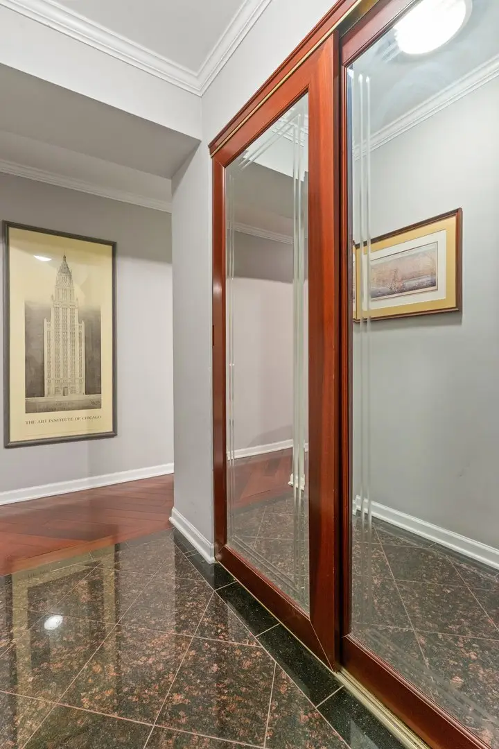 6118 N Sheridan Road #204, Chicago, IL 60660 - Image #3