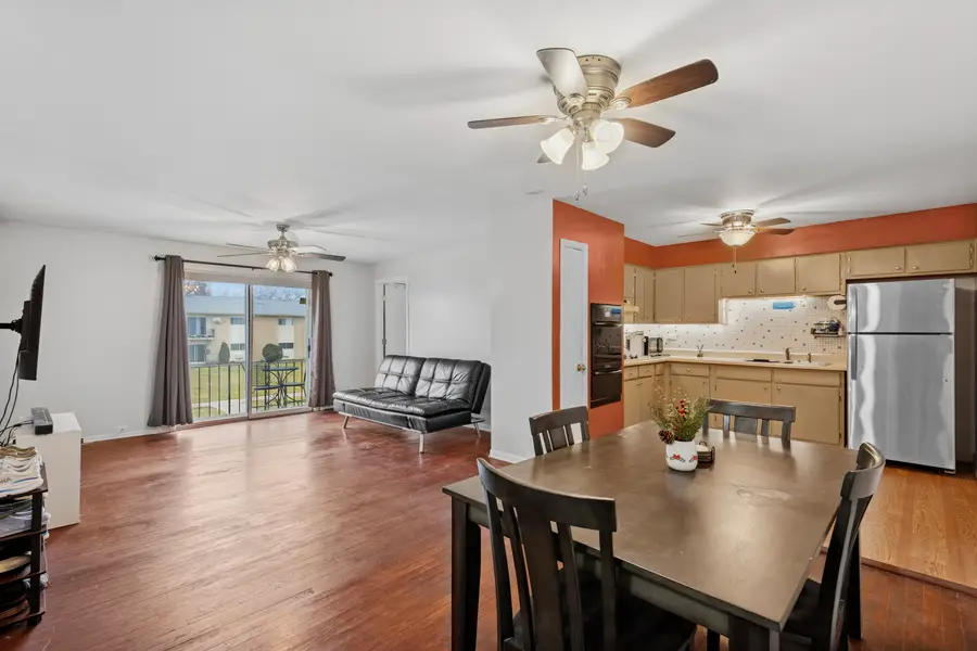 9575 Terrace Place #206F, Des Plaines, IL 60016 - Image #2