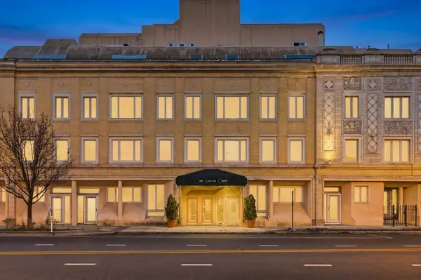 6337 Roosevelt Road #114, Berwyn, IL 60402