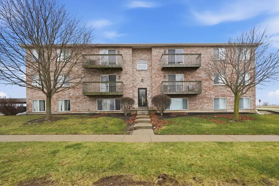575 N Strack Street #302, Cortland, IL 60112 - Image #2
