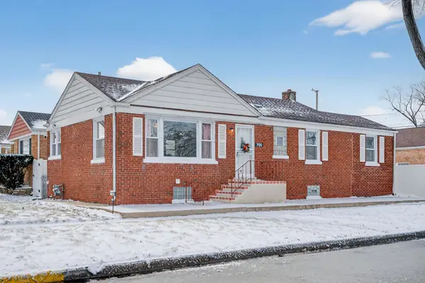 700 22nd Avenue, Bellwood, IL 60104