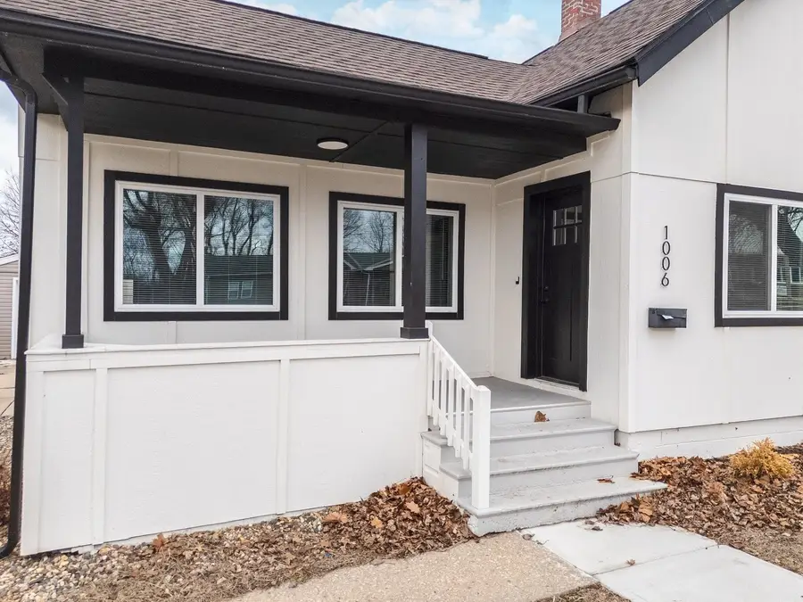 1006 N Morris Avenue, Bloomington, IL 61701 - Image #3