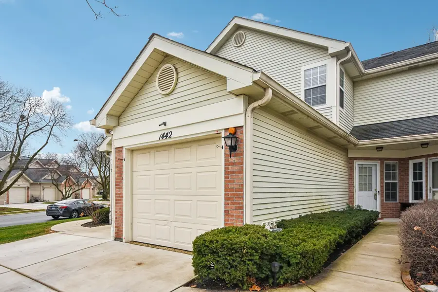 1442 Eagle Court, Glendale Heights, IL 60139 - Image #2