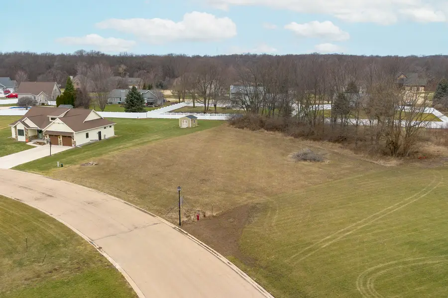 800 Ann Marie Drive, Utica, IL 61373 - Image #2