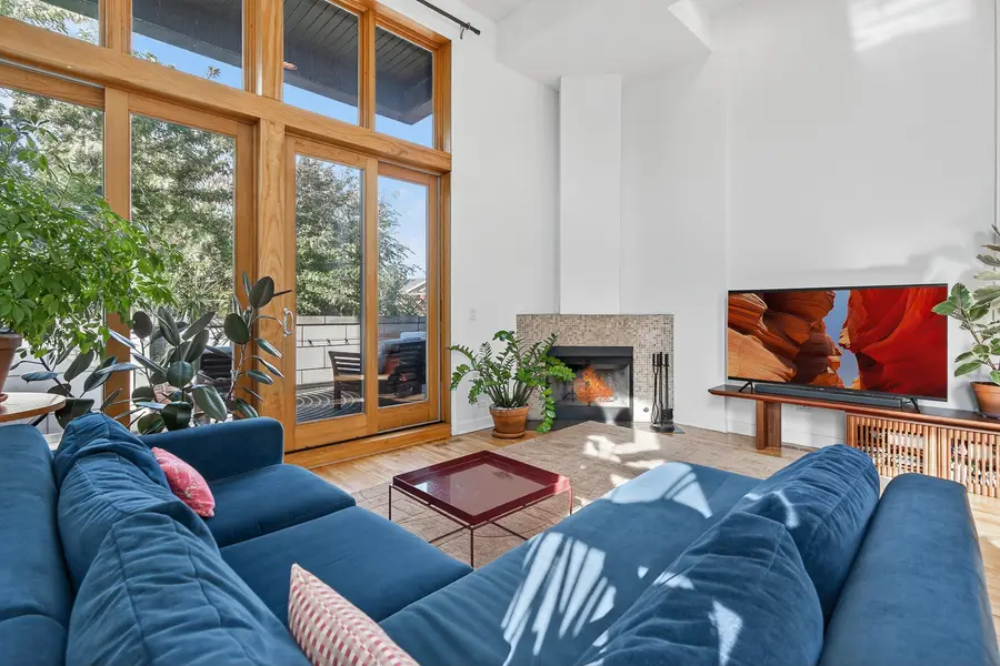 1057 N Marshfield Avenue #3, Chicago, IL 60622 - Image #3