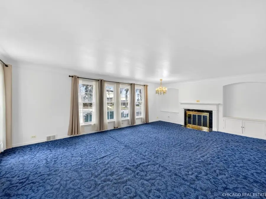 2921 W Gregory Street, Chicago, IL 60625 - Image #2