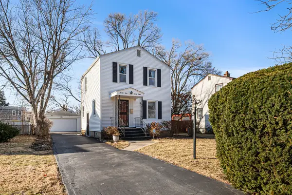 2428 S 12th Avenue, Broadview, IL 60155