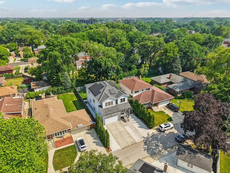 6339 N Leona Avenue, Chicago, IL 60646 - #2