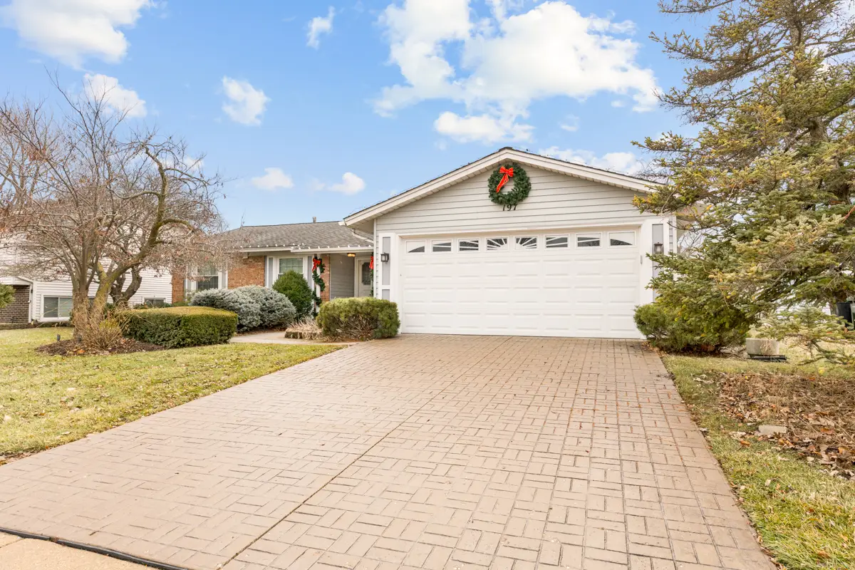 197 Smethwick Road, Elk Grove Village, IL 60007 - Image #1