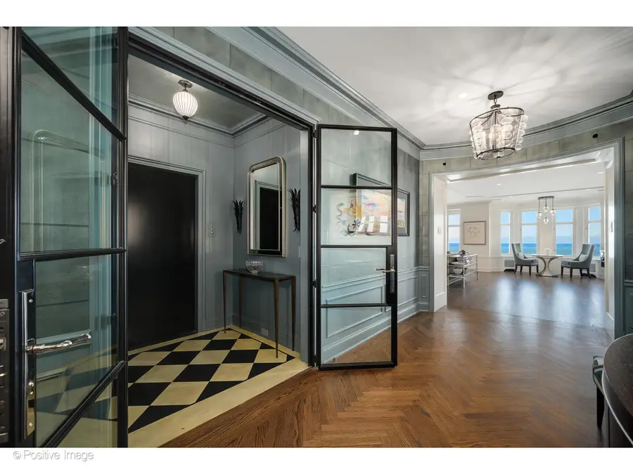 1430 N Lake Shore Drive #18, Chicago, IL 60610 - Image #2