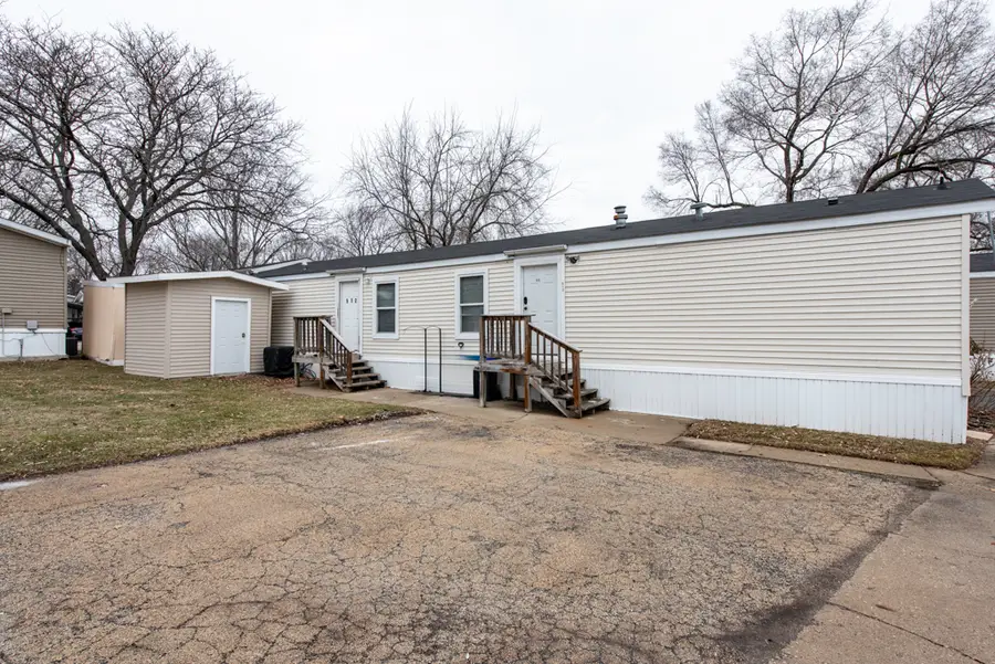 38569 N Sheridan Road #512, Beach Park, IL 60087 - Image #2