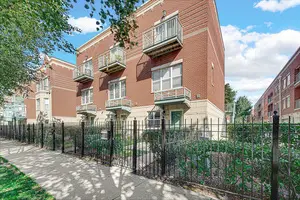 1150 E 46th Street, Chicago, IL 60653