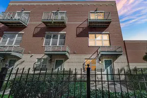 1150 E 46th Street, Chicago, IL 60653 - Image #2
