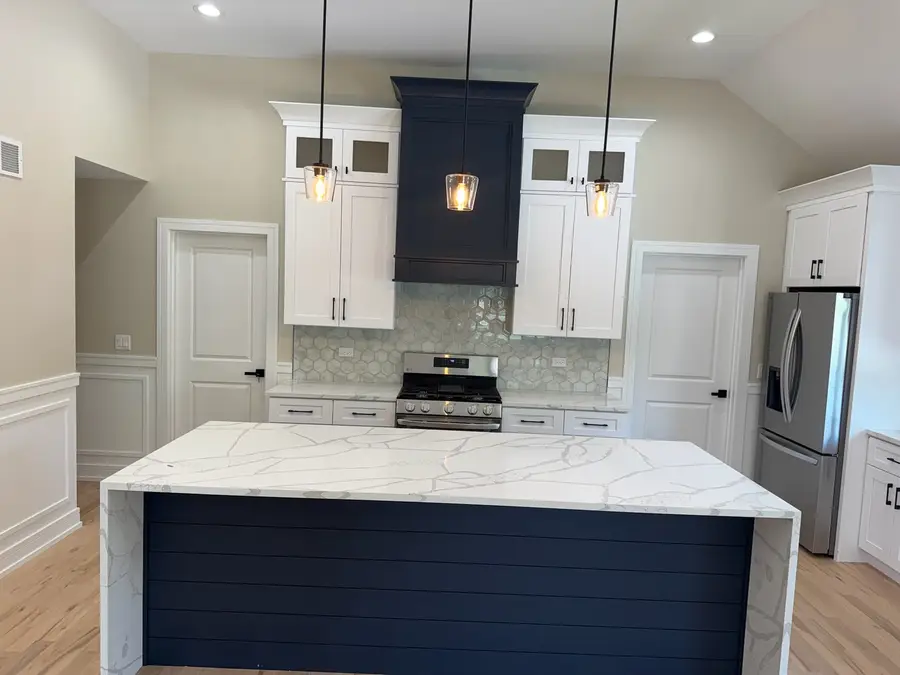 4951 W 86th Street, Burbank, IL 60459 - Image #3