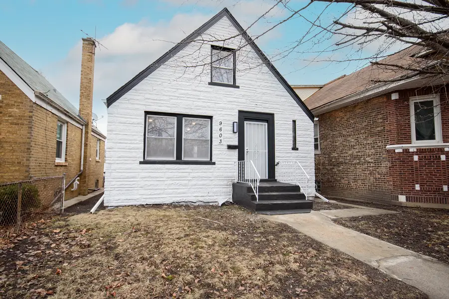9605 S Greenwood Avenue, Chicago, IL 60628 - Image #2