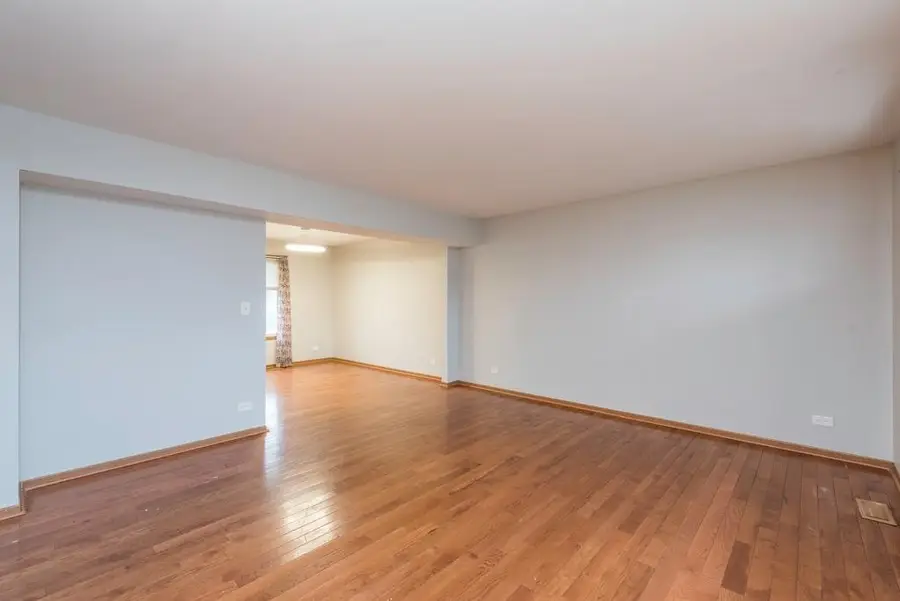 38429 N Creek Court, Beach Park, IL 60087 - Image #2