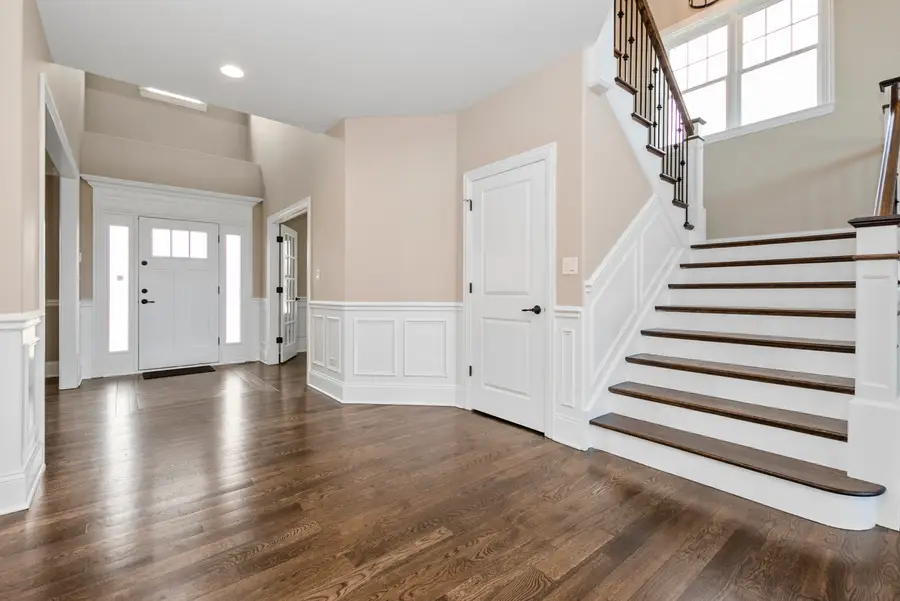 8485 Stone Creek Boulevard, Frankfort, IL 60423 - Image #3