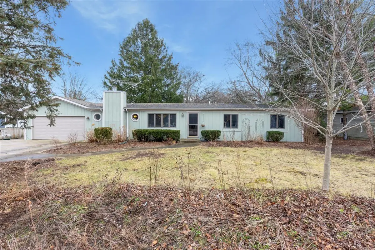 5220 Palm Street, McHenry, IL 60051 - Image #1