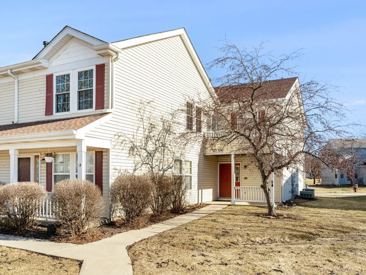 322 Ogden Falls Boulevard #322, Oswego, IL 60543 - Image #1