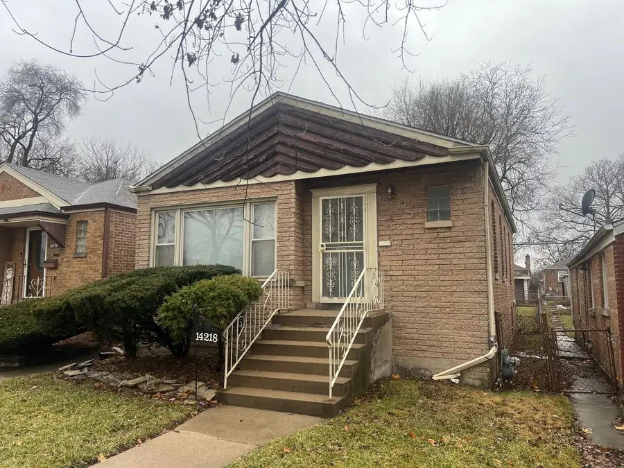 14218 S Wallace Avenue, Riverdale, IL 60827 - Image #3
