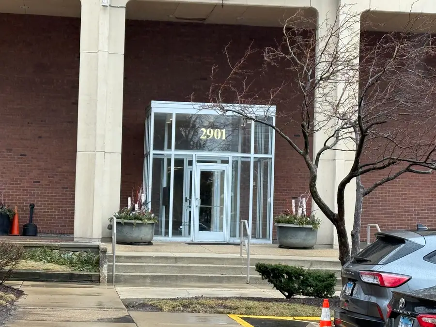 2901 S Michigan Avenue #1803-4, Chicago, IL 60616 - Image #2