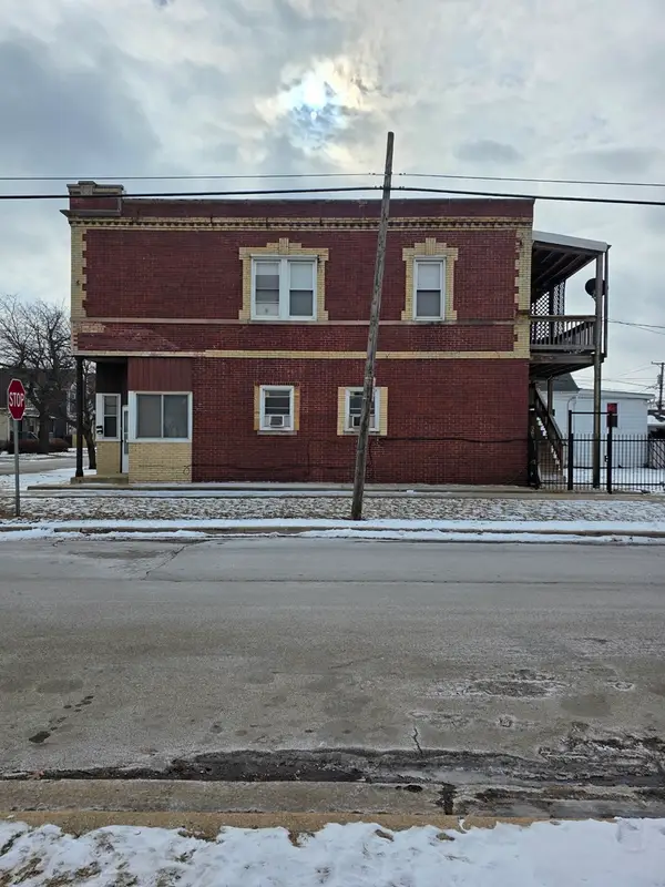 402 S 12th Avenue, Maywood, IL 60153