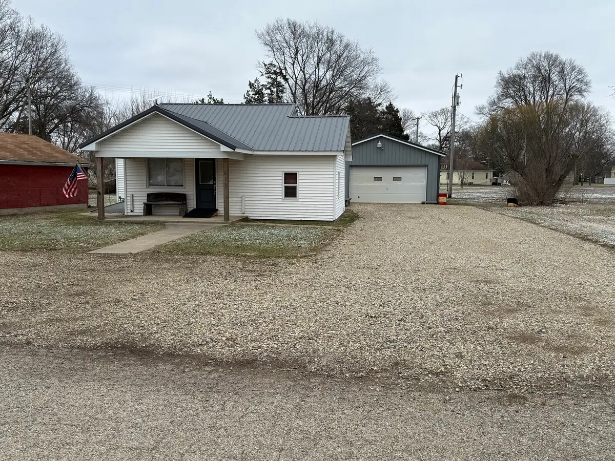 411 Jefferson Street, Henry, IL 61537 - Image #1